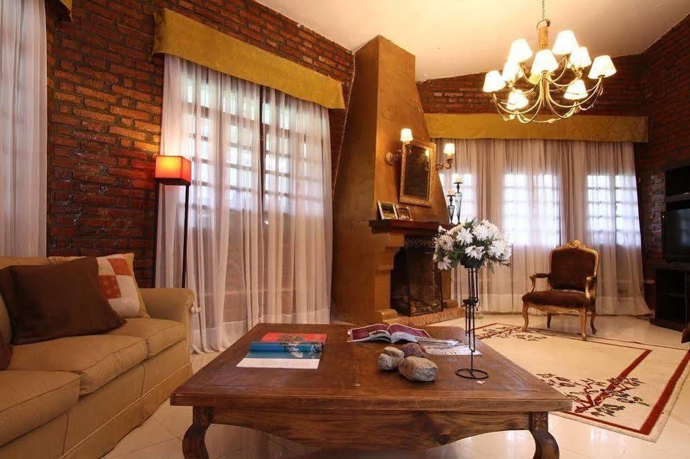 Отель La Casona Del Camino Real Сан-Сальвадор-де-Жужуй Экстерьер фото