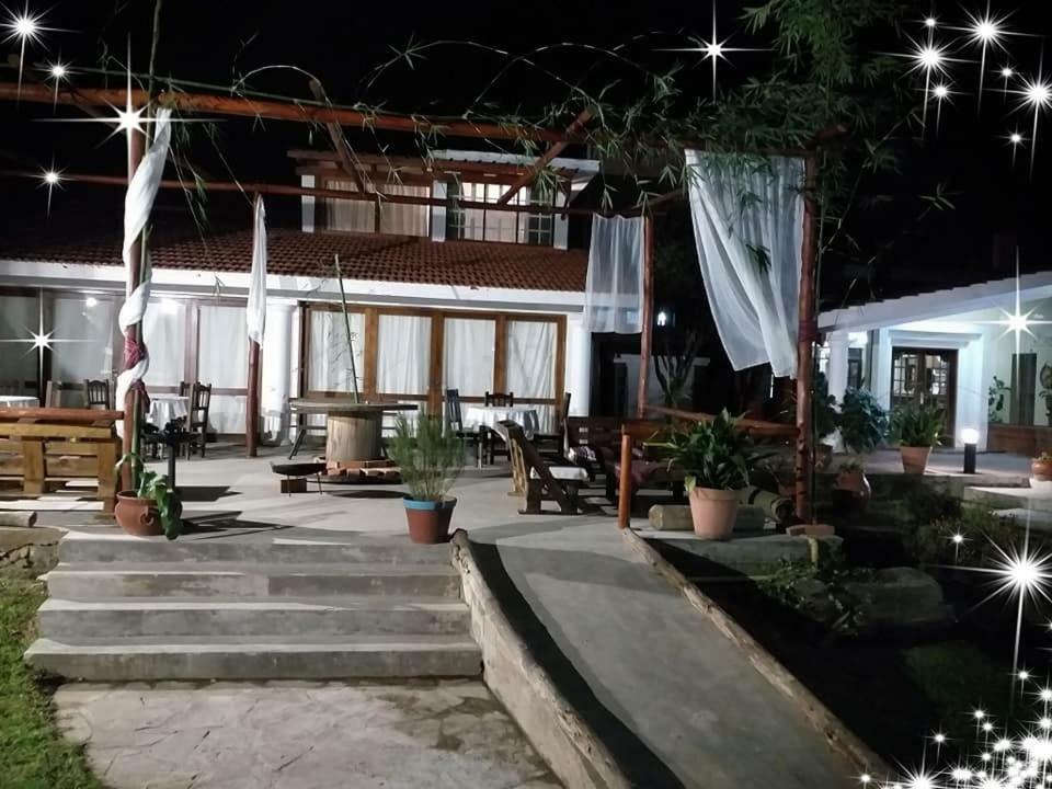 Отель La Casona Del Camino Real Сан-Сальвадор-де-Жужуй Экстерьер фото