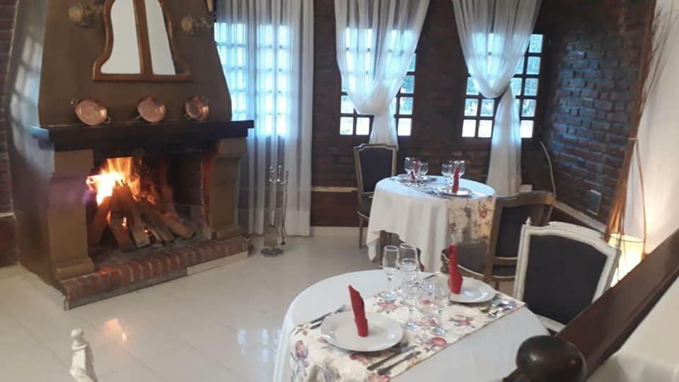 Отель La Casona Del Camino Real Сан-Сальвадор-де-Жужуй Экстерьер фото
