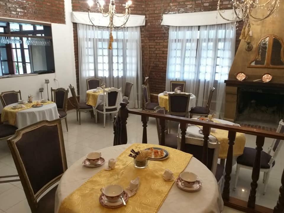 Отель La Casona Del Camino Real Сан-Сальвадор-де-Жужуй Экстерьер фото